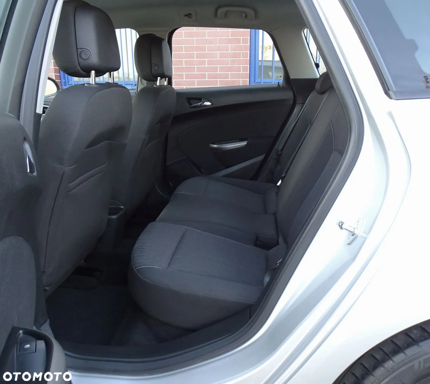 Opel Astra IV 1.4 T Edition 150 - 22