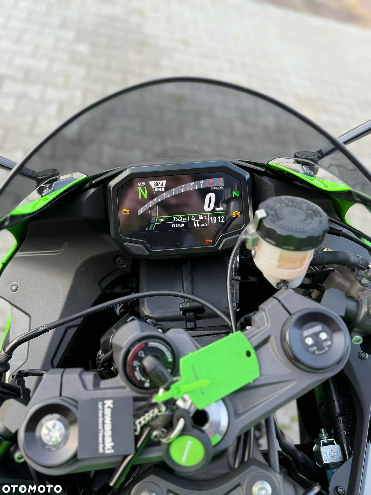 2025-06-09　オーダーページ Nowy Kawasaki ZX 2025 - 59 500 PLN - Otomoto.pl