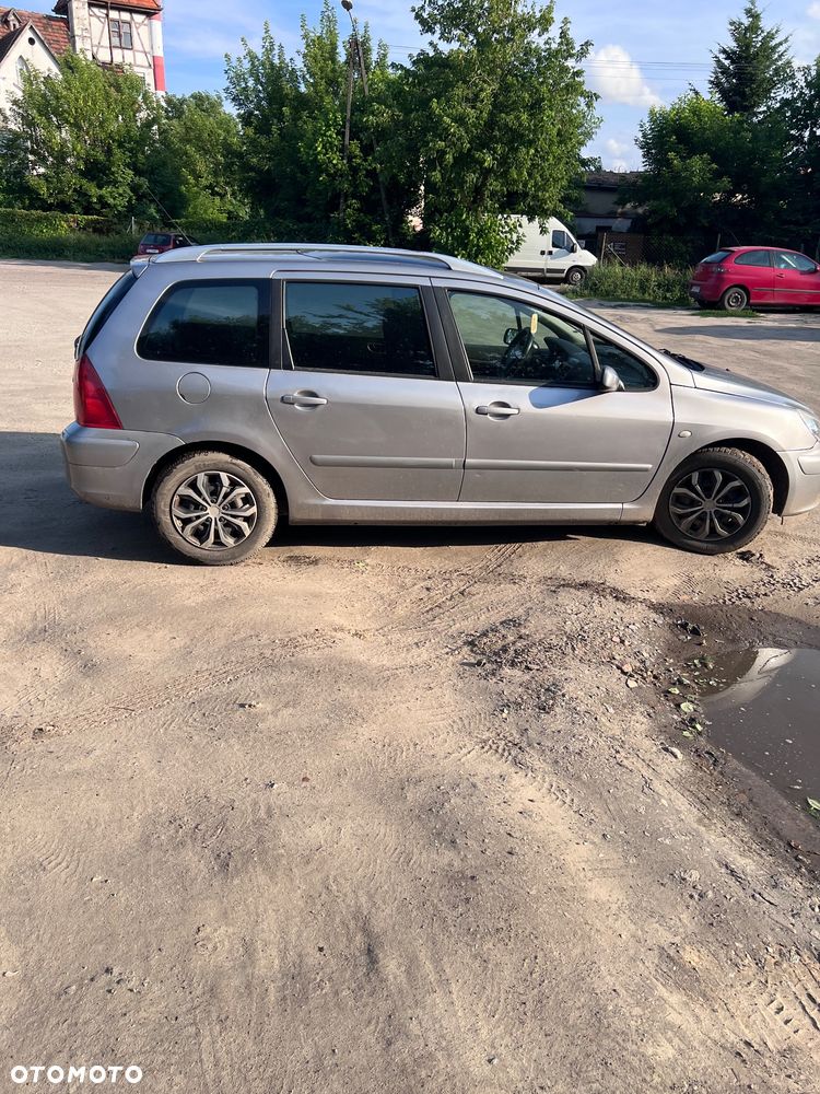 Peugeot 307 1.6 - 4