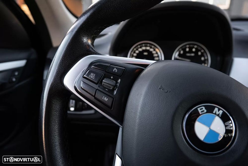 BMW X1 xDrive25e Sport Line - 21