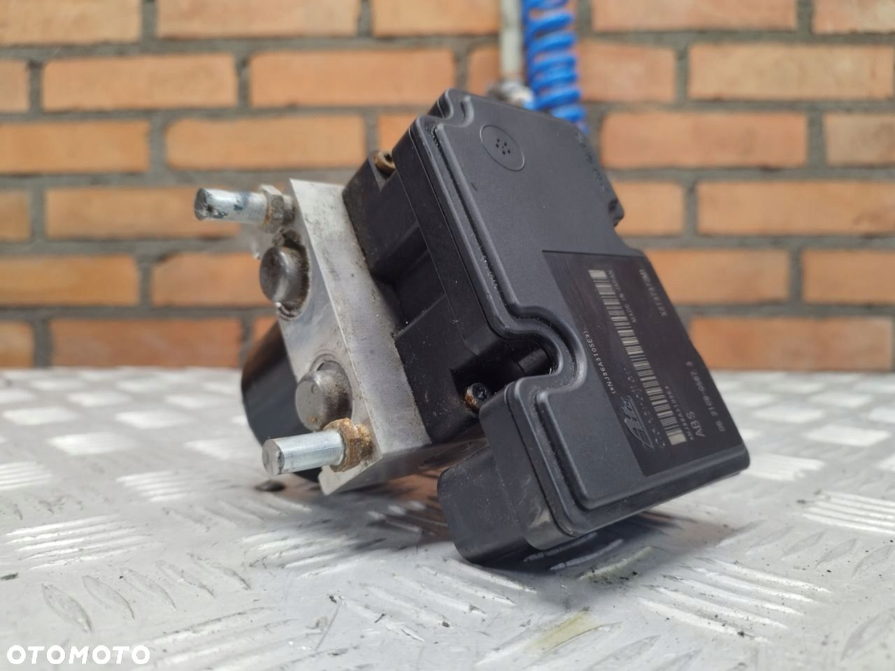 POMPA ABS SUZUKI SWIFT MK6 X2T37372M1, 63J14WD - 1