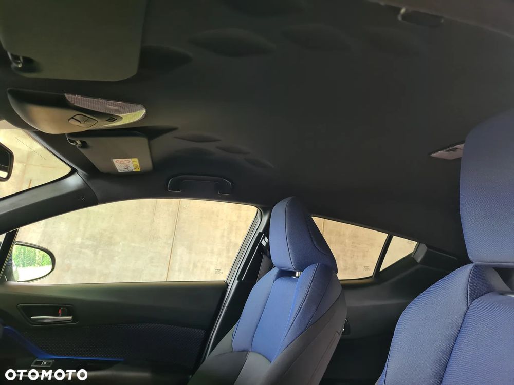 Toyota C-HR Style - 12