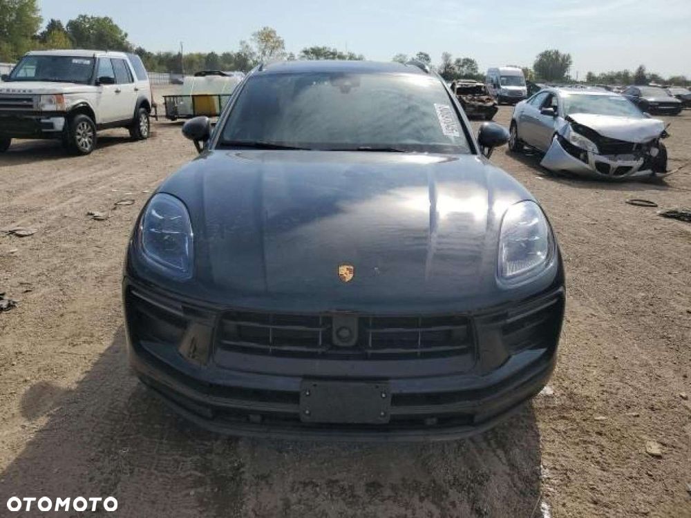 Porsche Macan - 2