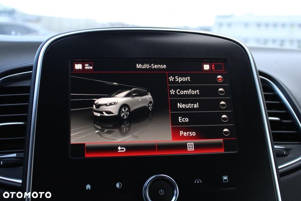 Renault Grand Scenic - 22