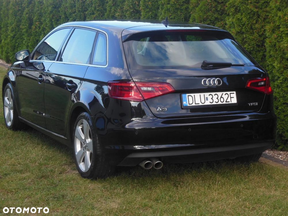 Audi A3 Sportback - 4