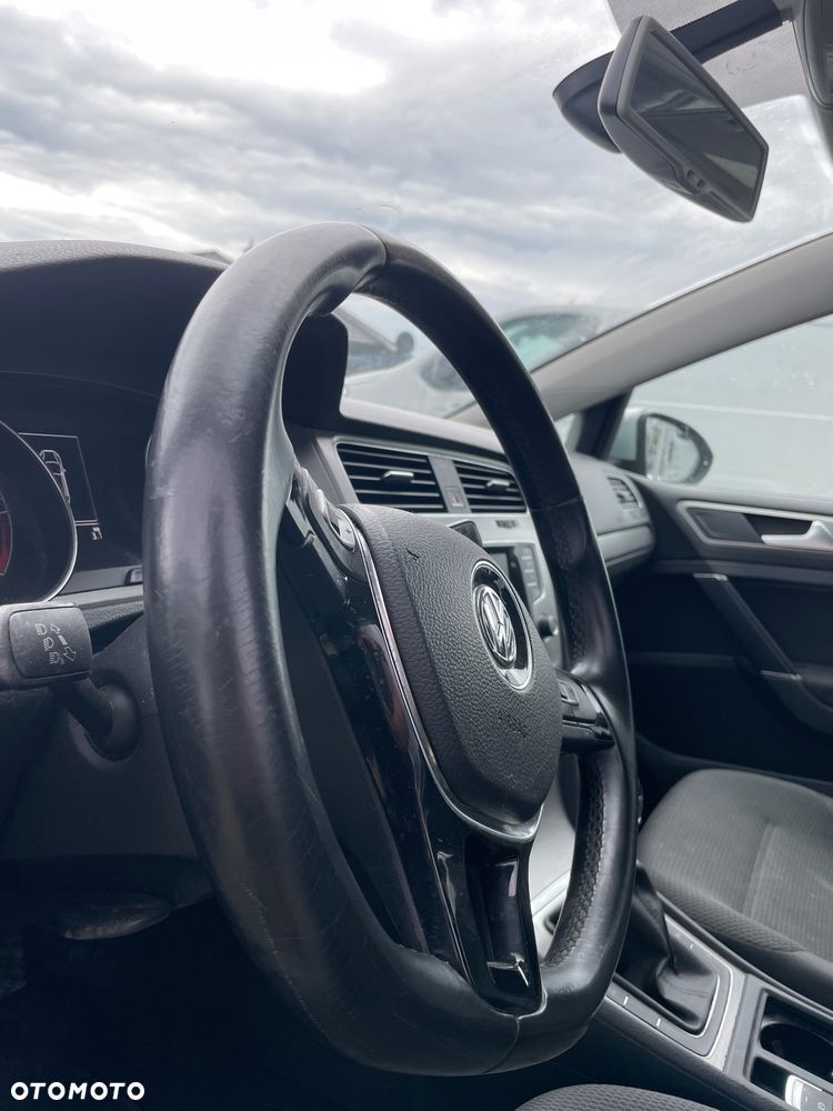 Volkswagen Golf - 7