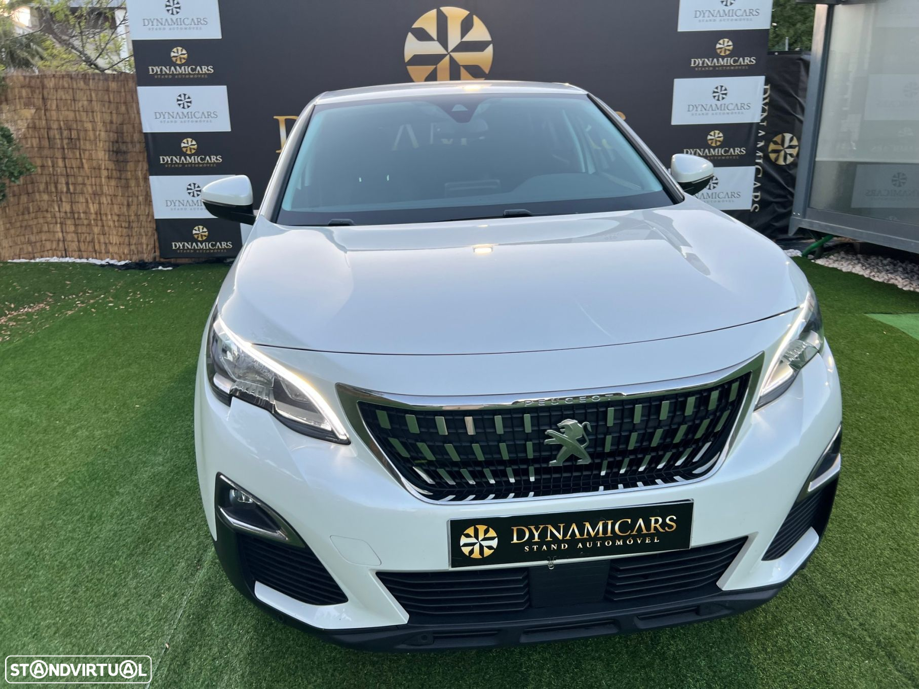 Peugeot 3008 1.2 PureTech Allure EAT8 - 4