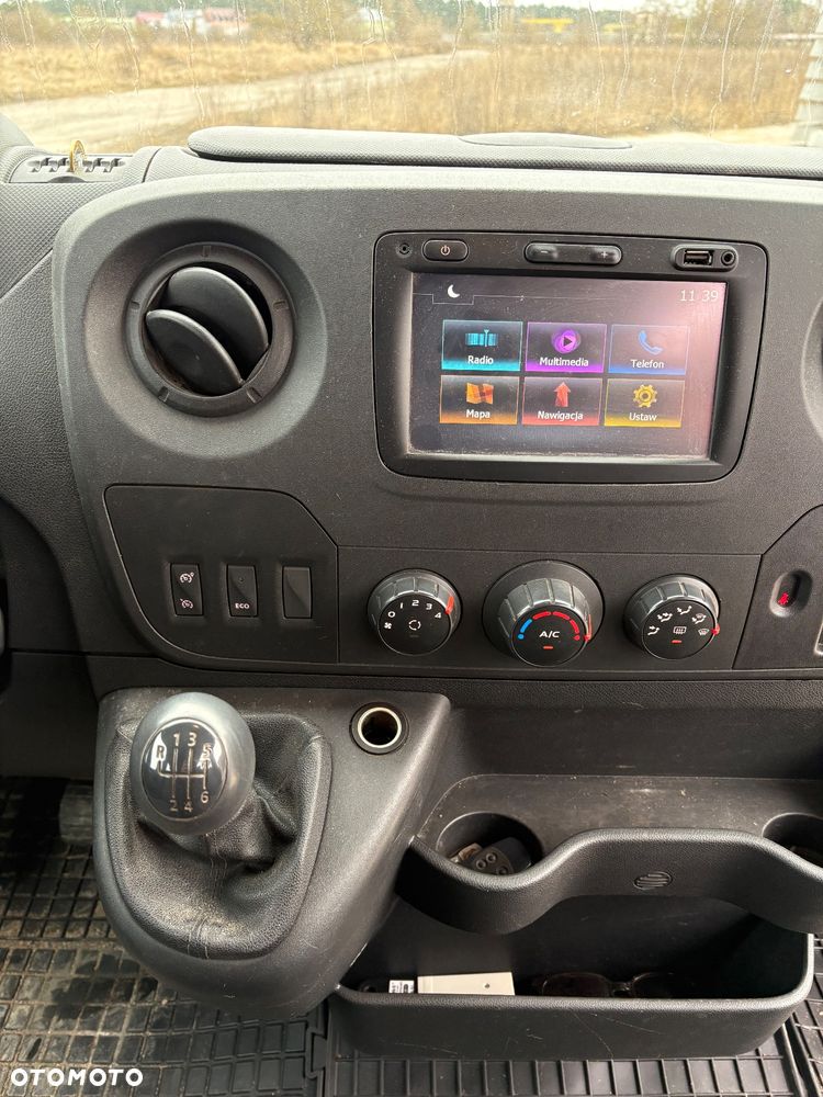 Renault Master - 18