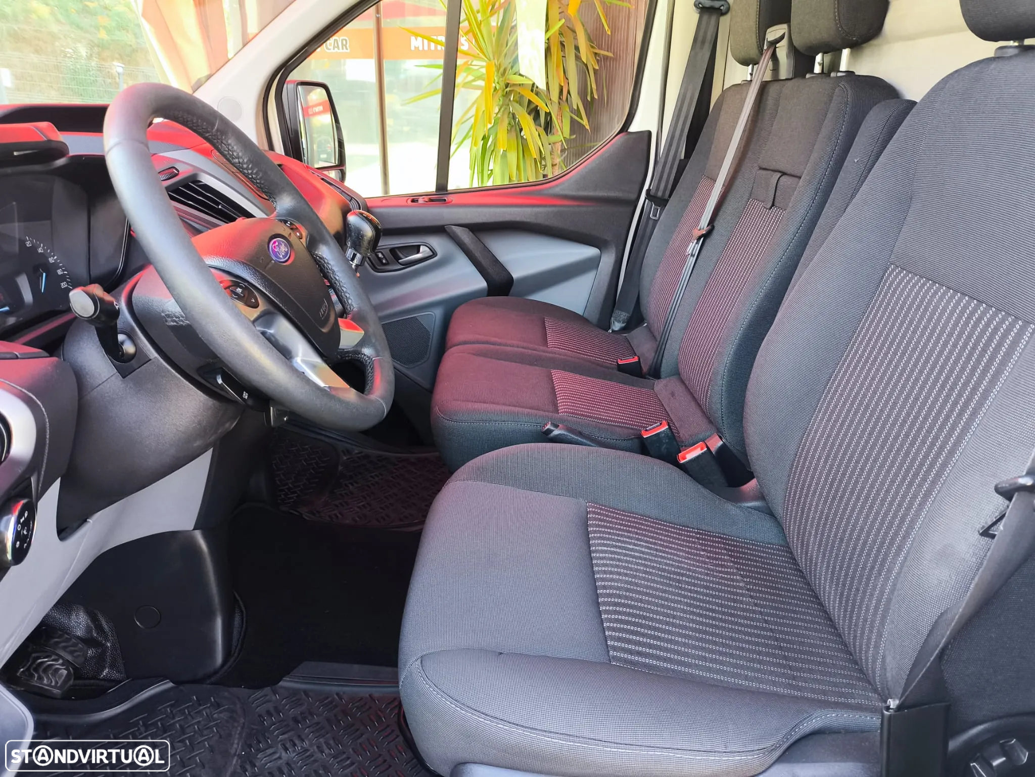Ford Transit Custom | 2.2 TDCI | 125 Cv - 14