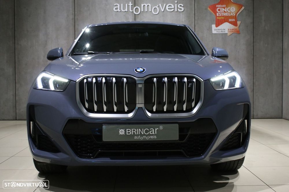 BMW iX1 xDrive30 Pack Desportivo M - 8
