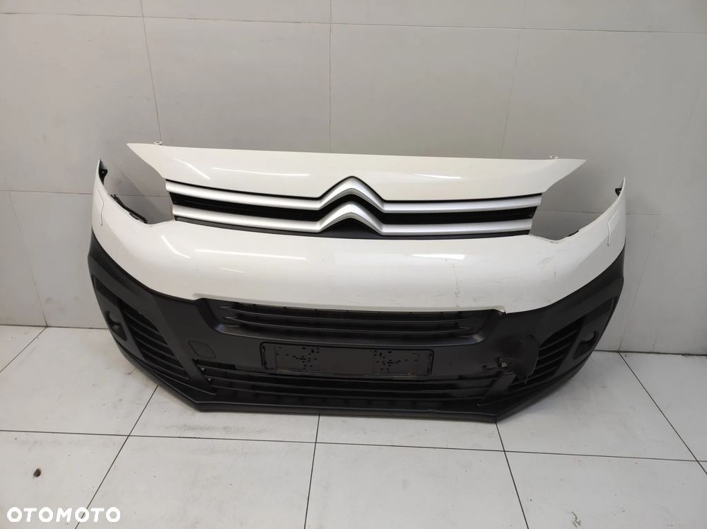 Zderzak przód przedni kompletny Citroen Jumpy III 3