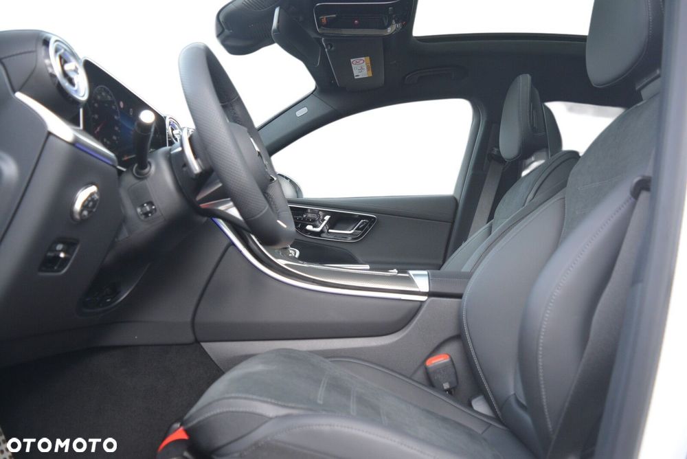 Mercedes-Benz GLC - 7