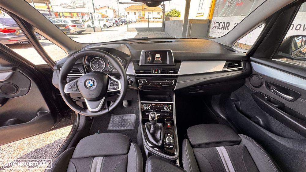 BMW 216 Gran Tourer d 7L Line Sport - 27