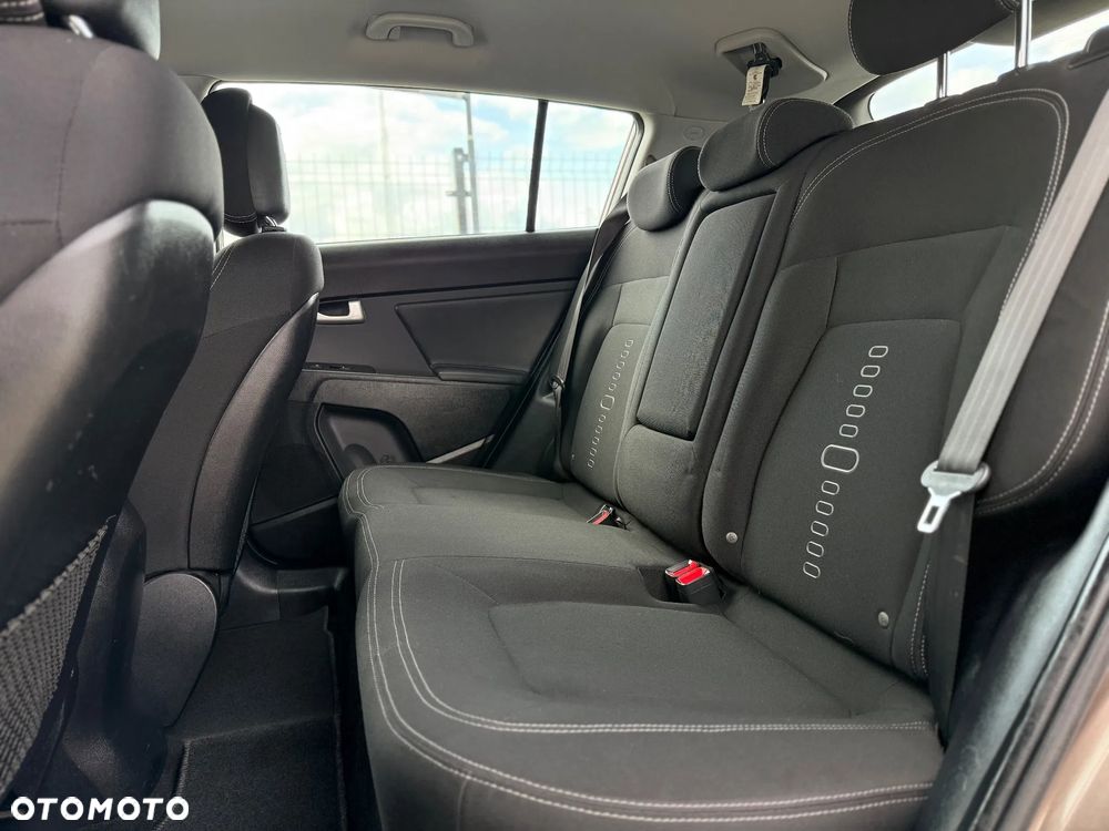 Kia Sportage 1.7 CRDI 2WD Edition 7 - 12