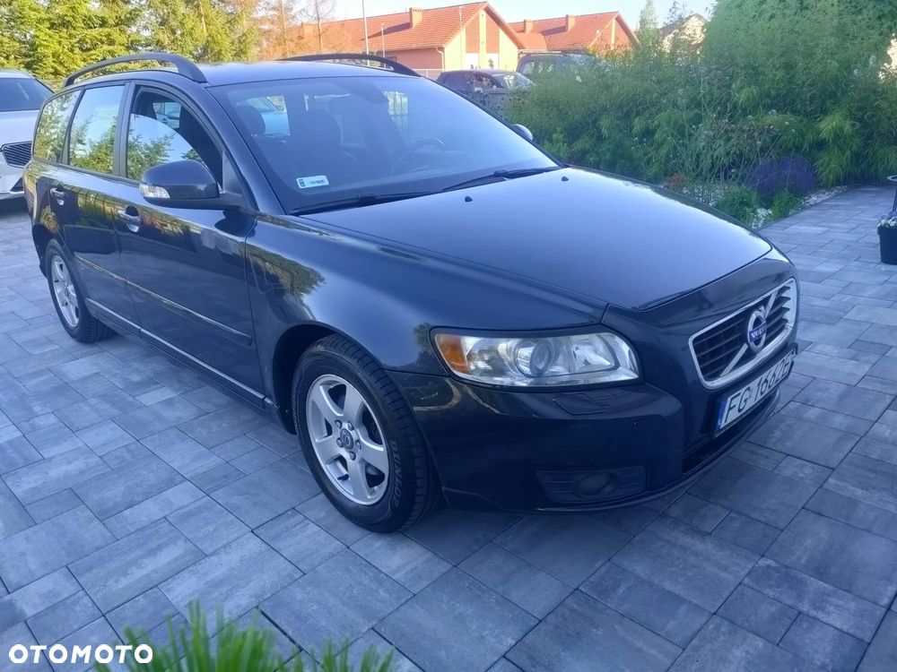 Volvo V50 2.0 Momentum - 1