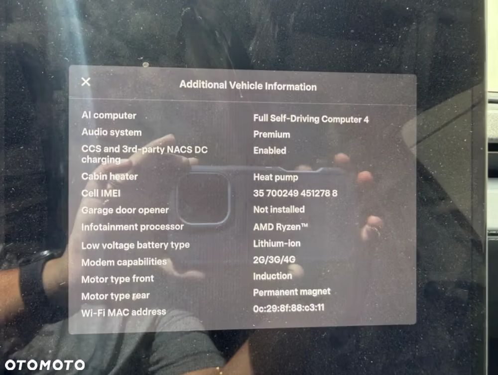 Tesla Model Y - 20