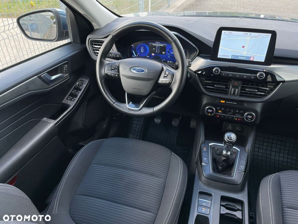 Ford Kuga - 15