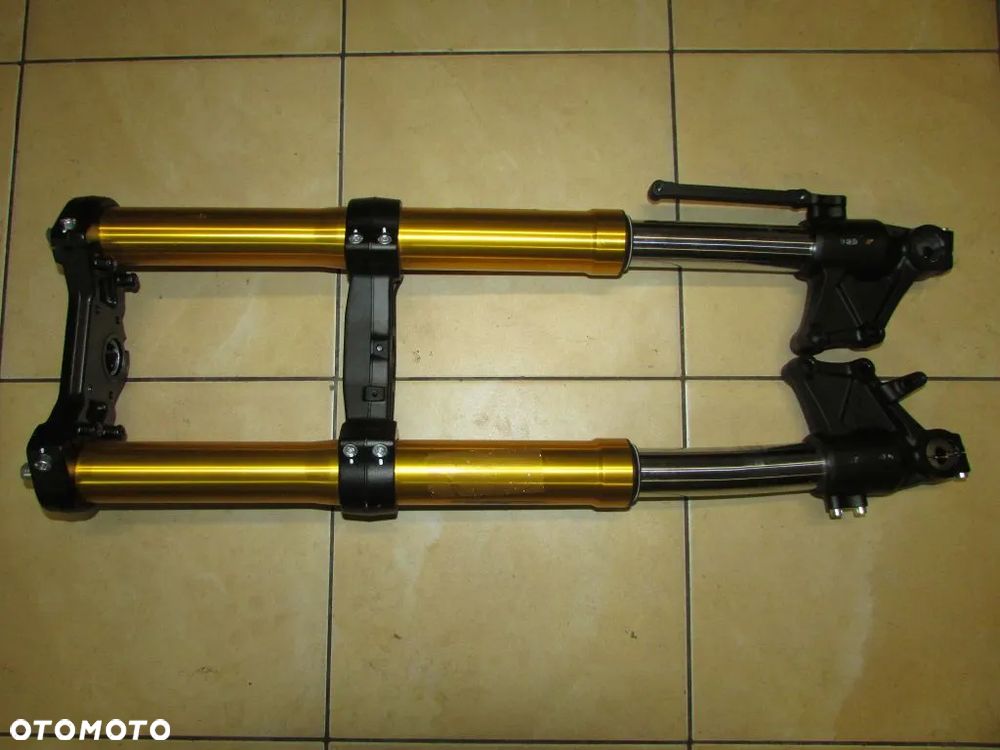 Moto Morini Seiemmezzo 6 1/2 zawieszenie lagi półki uszkodzone