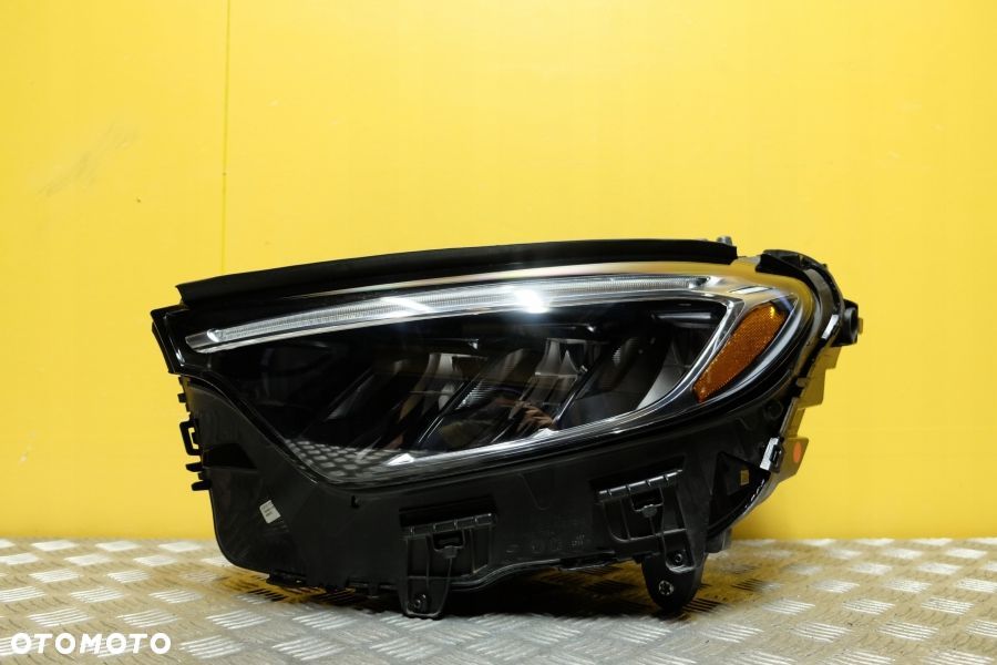 MERCEDES GLC X254 2022- REFLEKTOR LAMPA LED HIGH PERFORMANCE LEWA USA - 1
