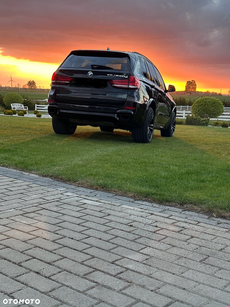 BMW X5 xDrive40d - 24