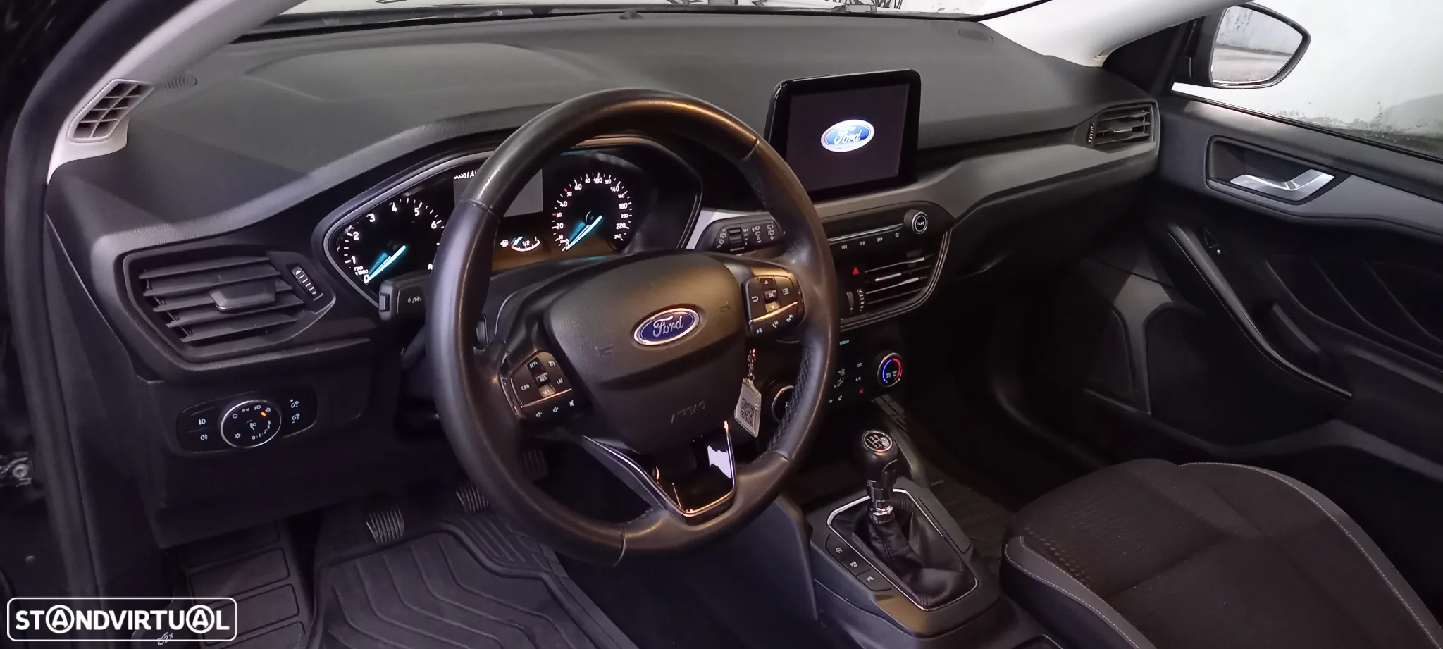 Ford Focus SW 1.0 EcoBoost Active - 14