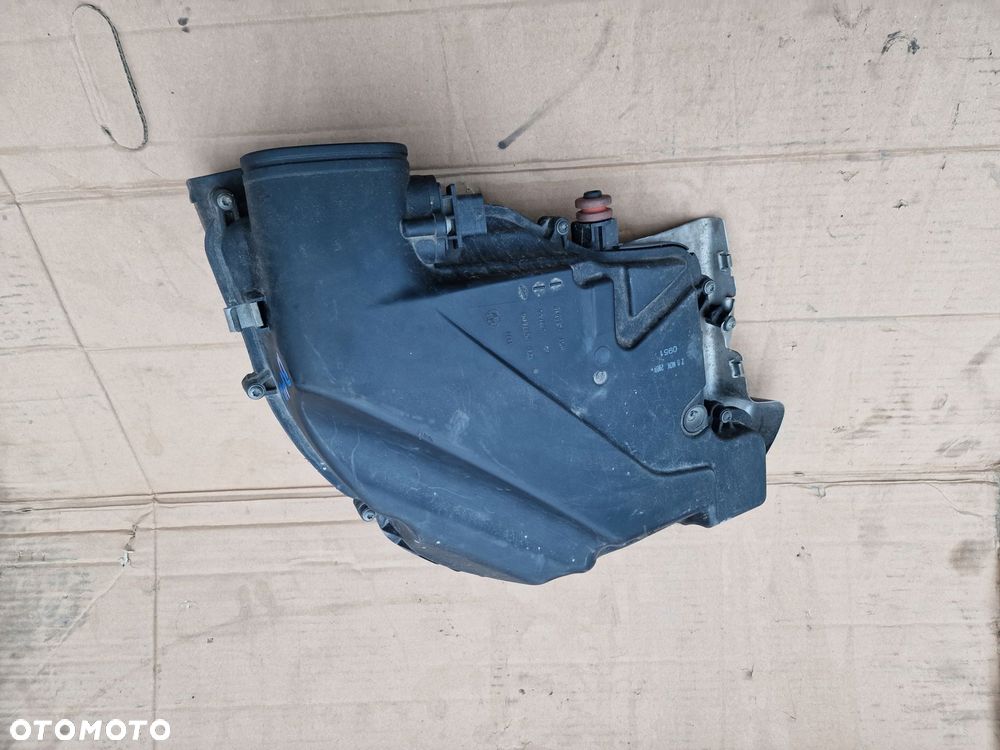 obudowa filtra powietrza bmw x5 e70 x6 4.4 7577449 - 1