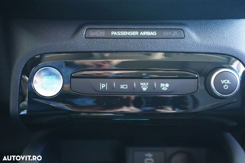 FORD Kuga 2026 — imagine 7