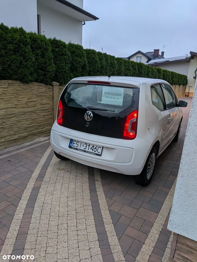 Volkswagen up! white - 15
