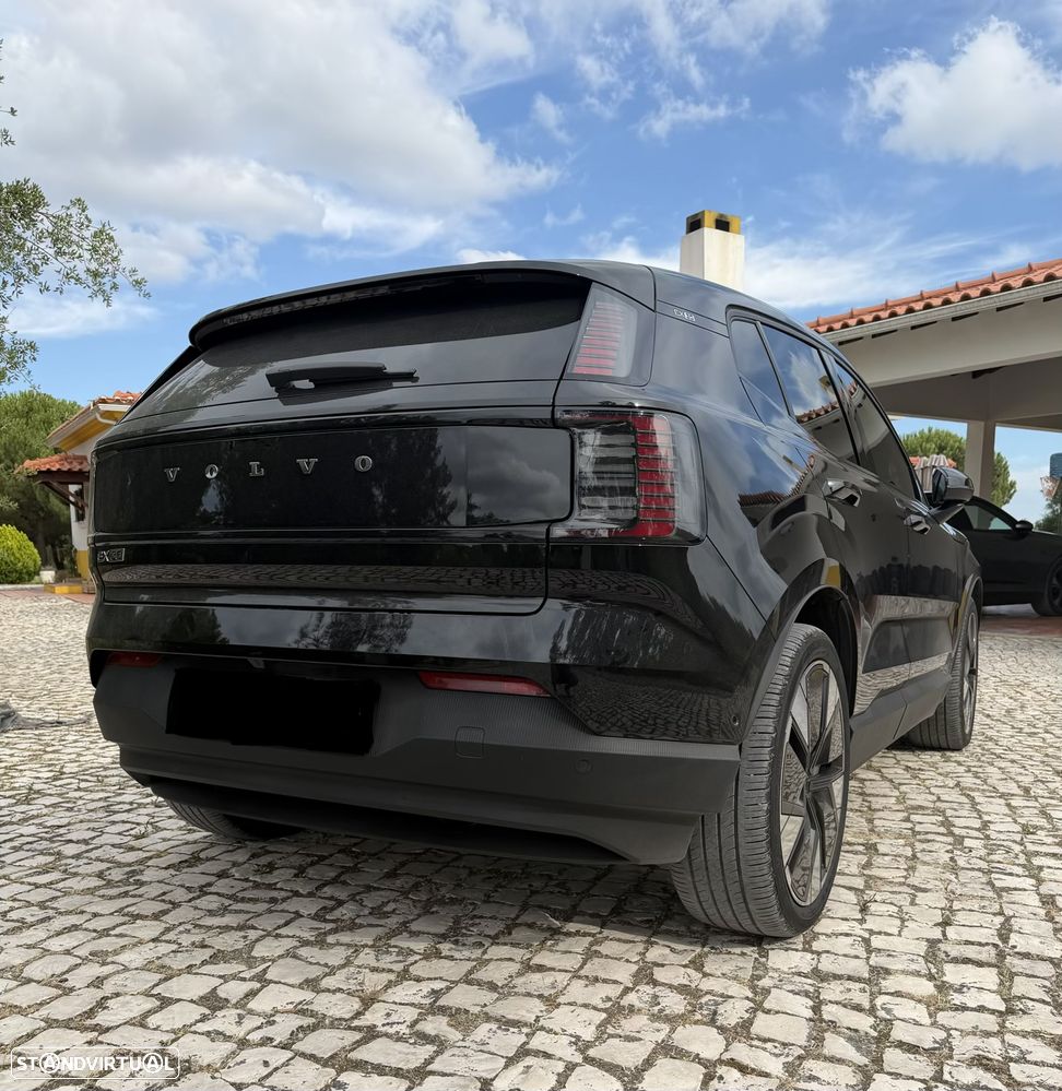 Volvo EX30 69 kWh Single Motor Extended Range Ultra - 2