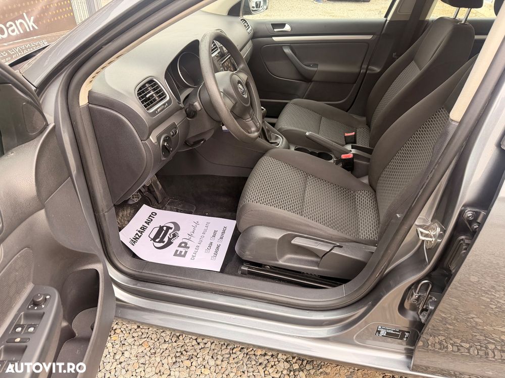 Volkswagen Golf - 13