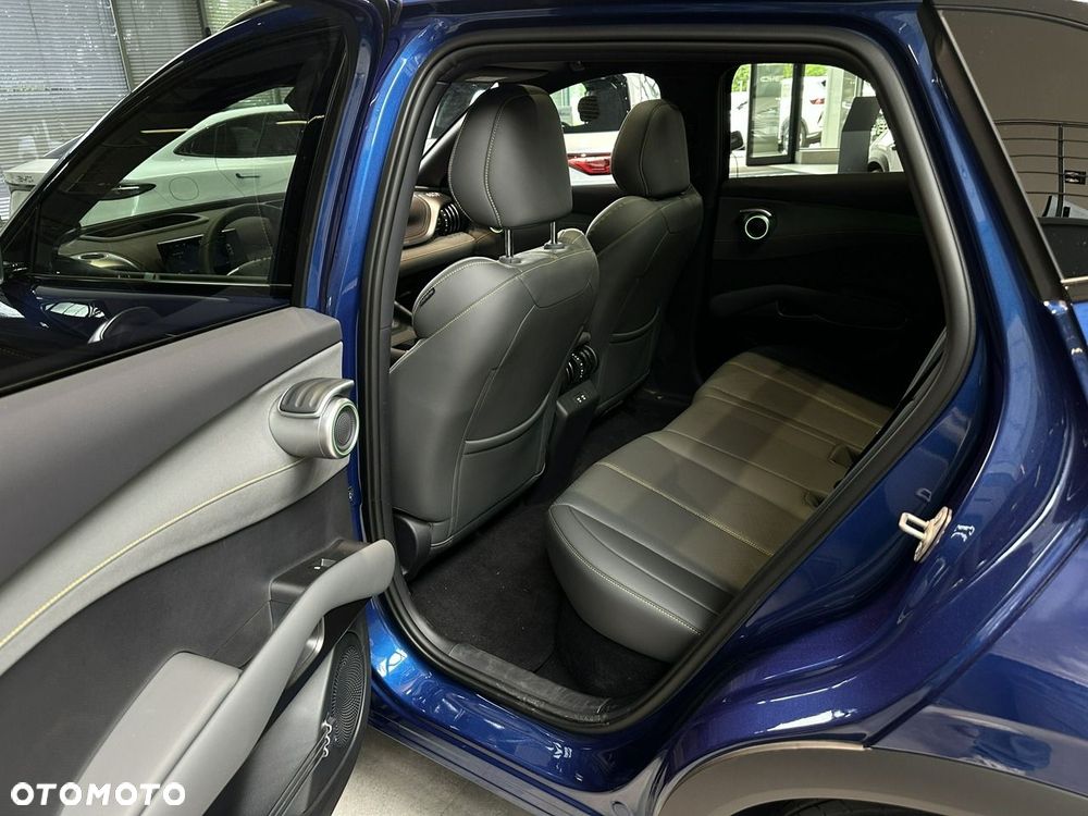 BYD Atto 3 - 17