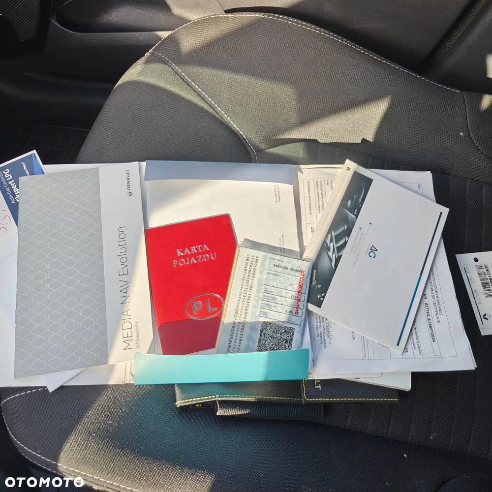 Renault Clio 1.2 16V Limited - 11