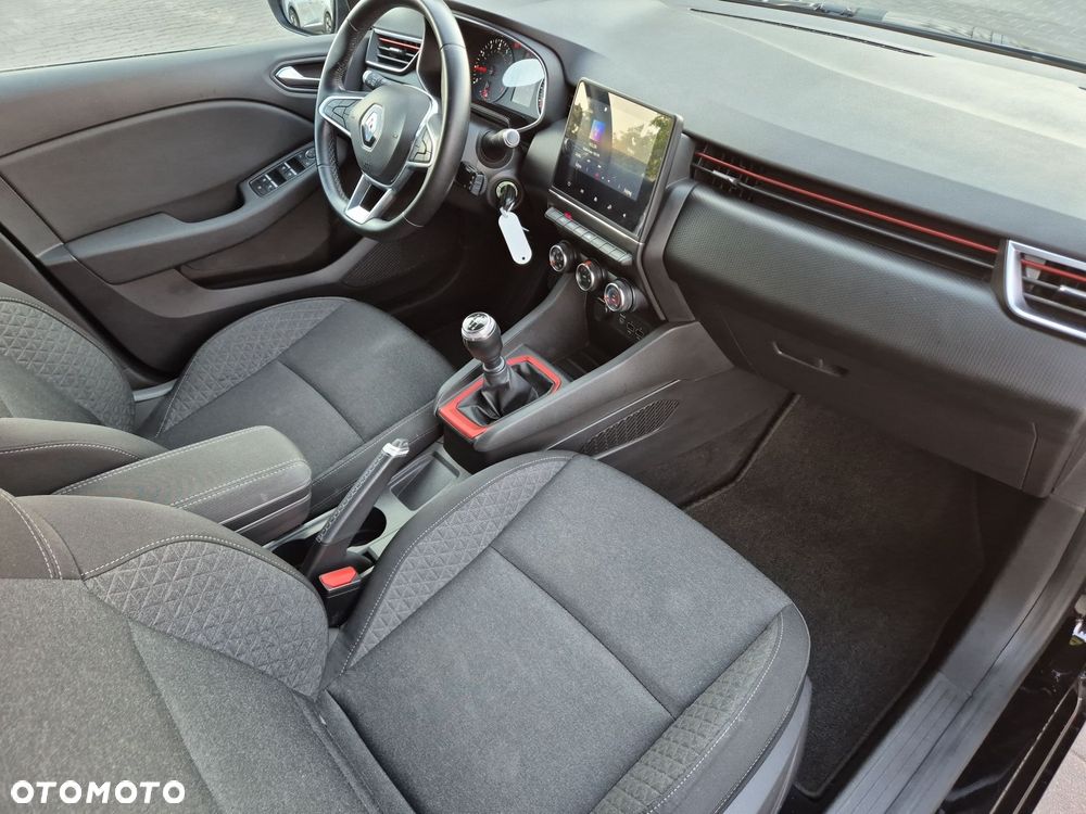 Renault Clio - 13