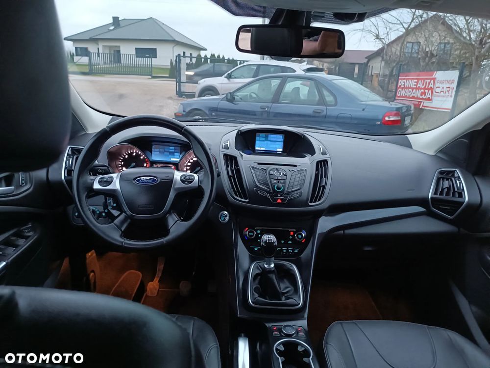 Ford Kuga 2.0 TDCi 4x4 Titanium - 20