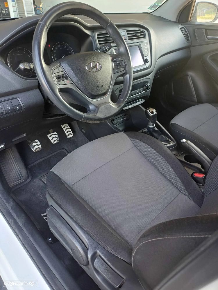 Hyundai i20 Active 1.0 T-GDi Blue Comfort Navi - 9