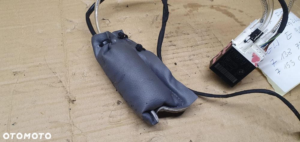 Poduszka lędźwiowa pompowana fotela pasażera BMW 3 E90 7153091 7138788 - 5