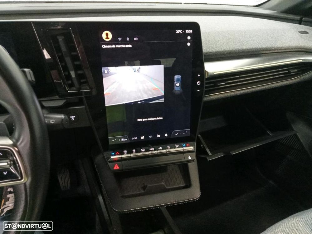 Renault Mégane E-Tech - 9