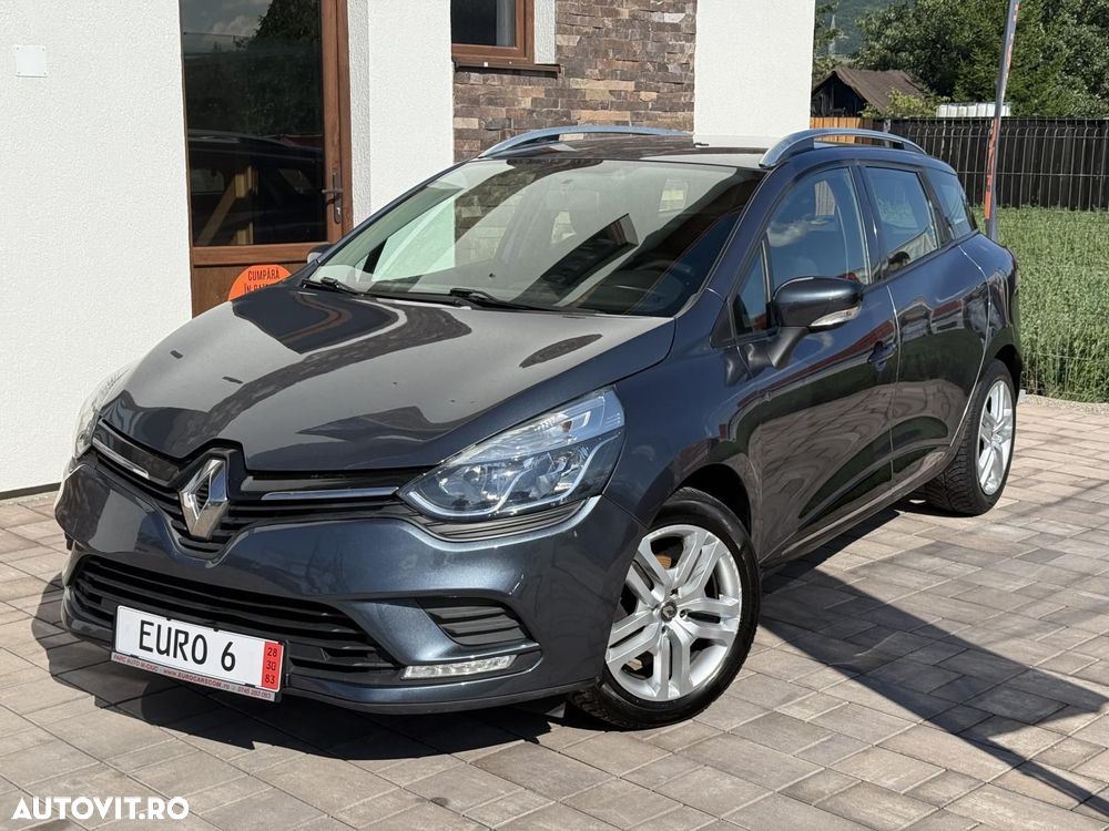 Renault Clio - 2