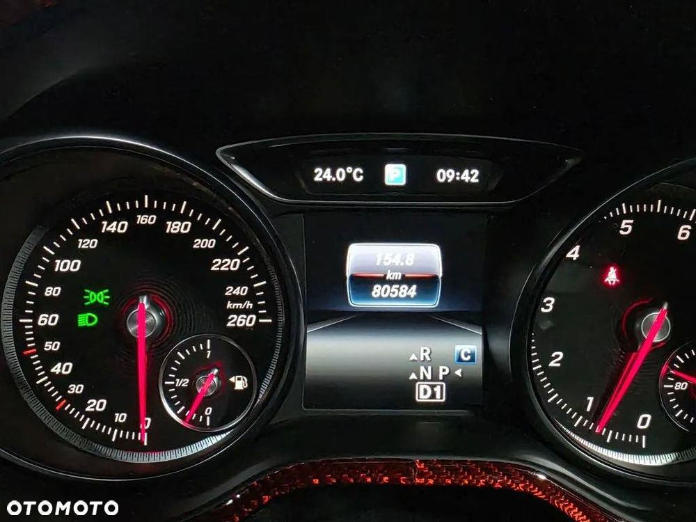 Mercedes-Benz CLA 250 4Matic 7G-DCT AMG Line - 19