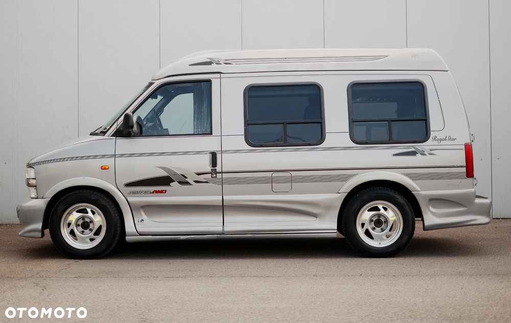 Chevrolet Astro 4.3i V6 - 8