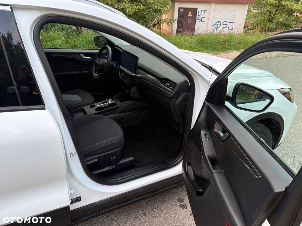 Ford Kuga 2.5 FHEV AWD Active eCVT - 17