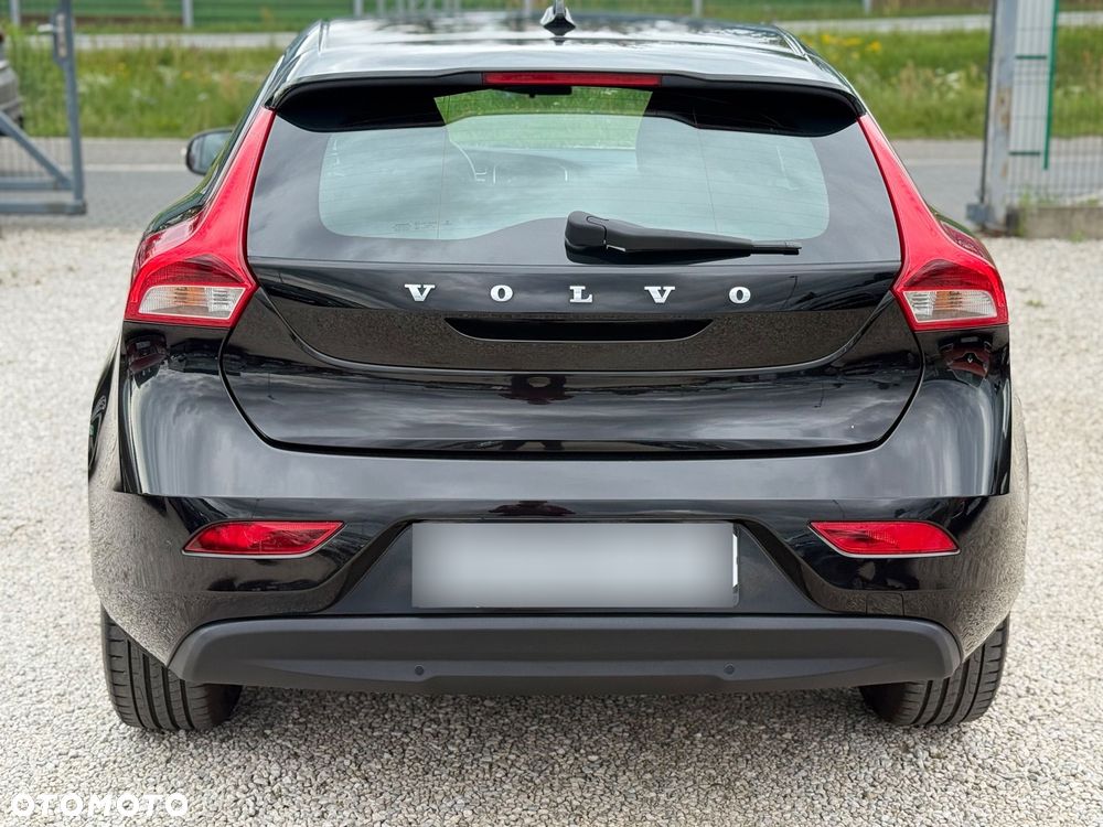 Volvo V40 - 10