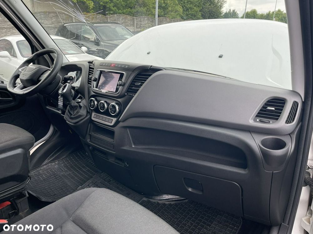 Iveco Daily 35S18 H - 13