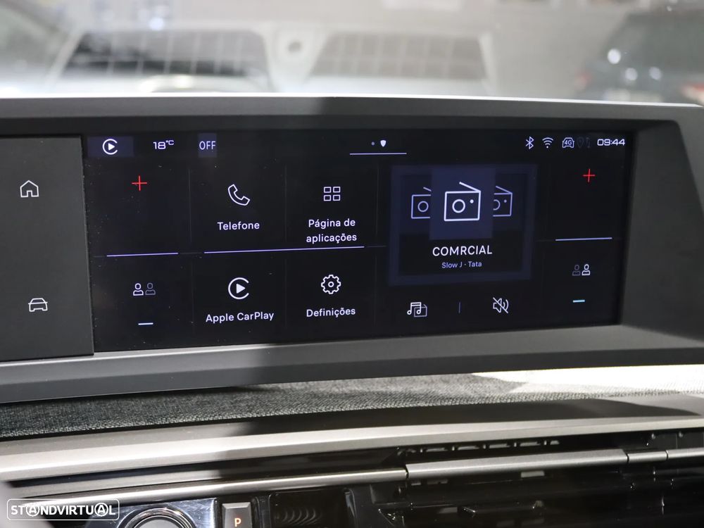 Peugeot 5008 1.2 Hybrid Allure Pack e-DCS6 - 34
