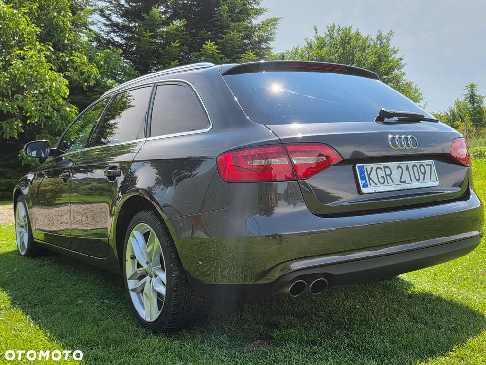Audi A4 Avant - 4