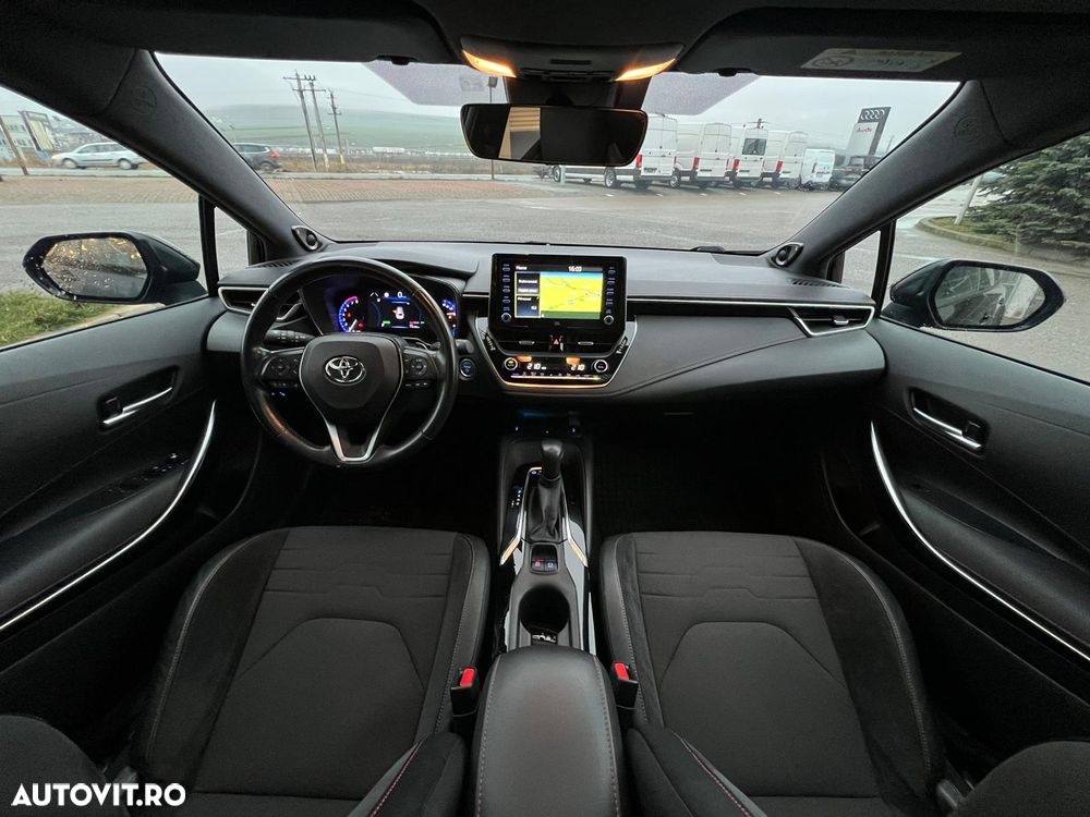 Toyota Corolla TS 2.0 184cp Hybrid Exclusive - 10