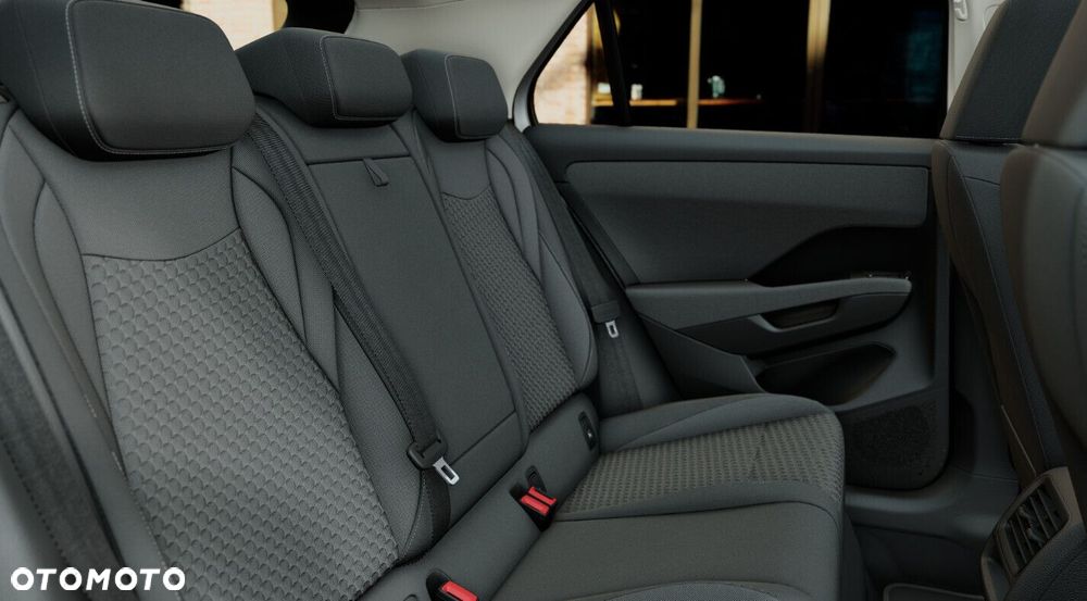 Volkswagen T-Roc - 13