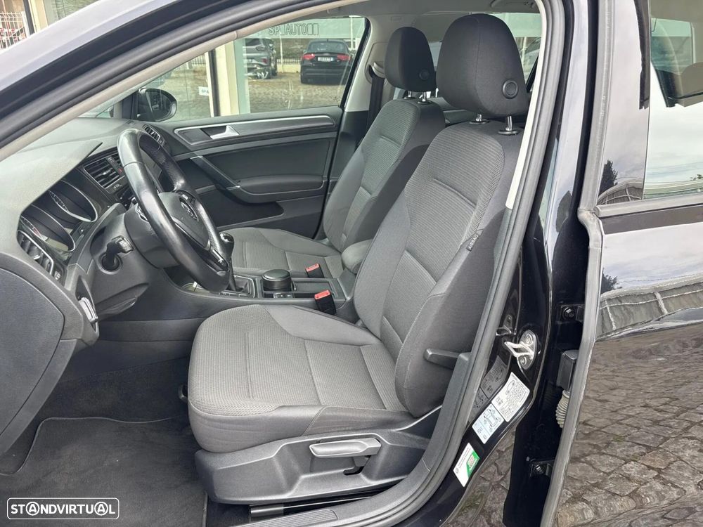 VW Golf Variant 1.6 TDi Confortline - 9