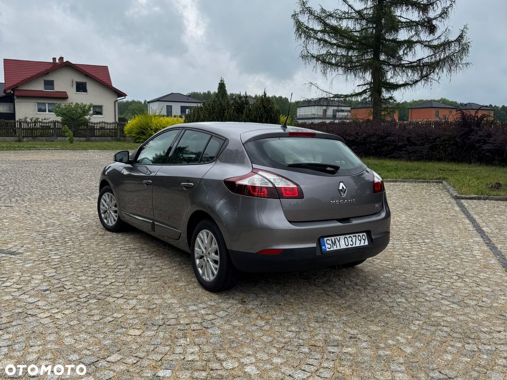 Renault Megane ENERGY TCe 115 Start & Stop Authentique - 6
