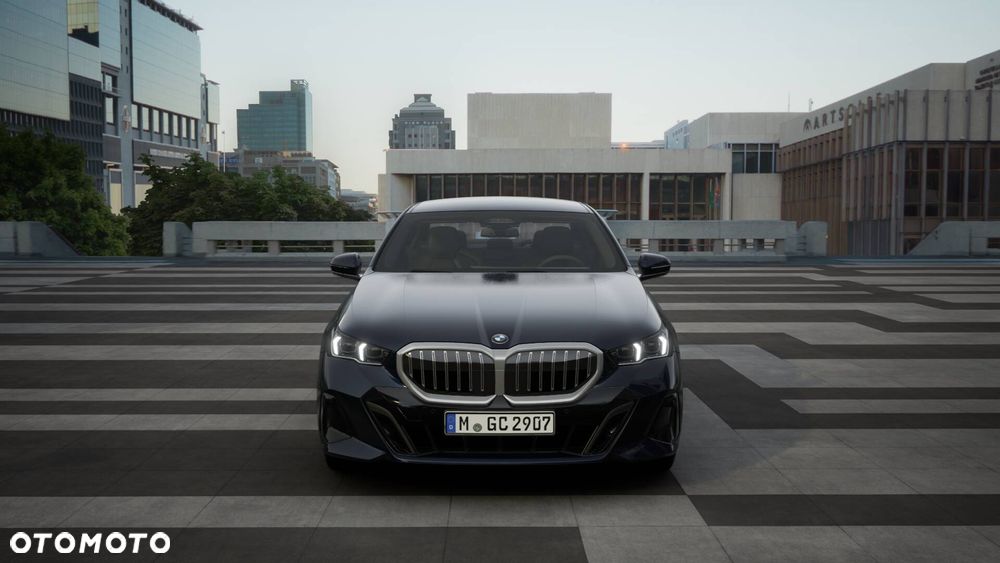 BMW Seria 5 520i mHEV - 2